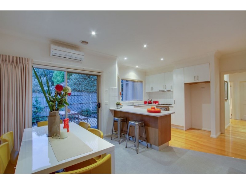 2/24 Dorothy Grove, Ferntree Gully VIC 3156