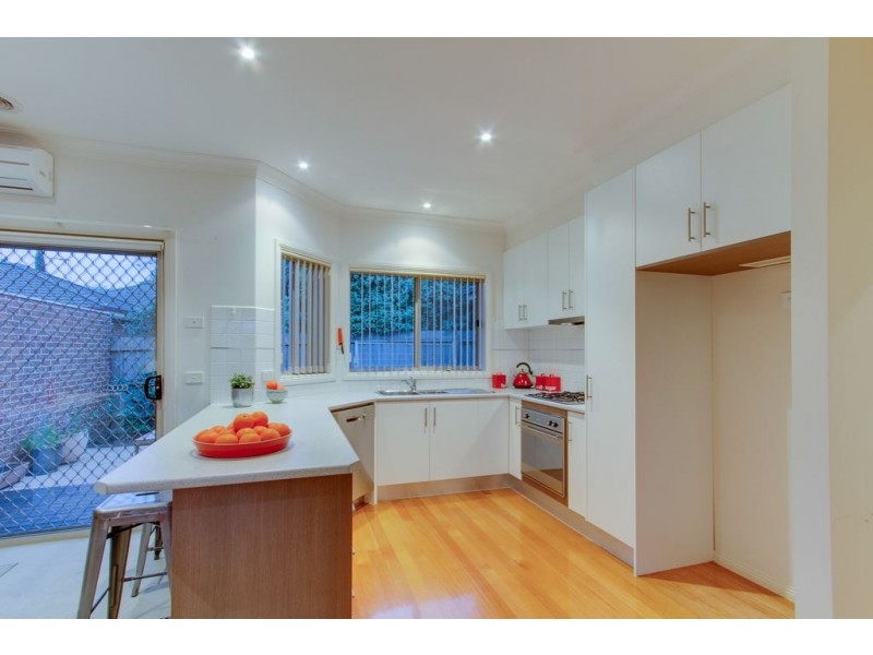 2/24 Dorothy Grove, Ferntree Gully VIC 3156