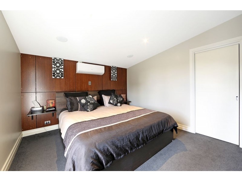 10 Castle Street, Ferntree Gully VIC 3156