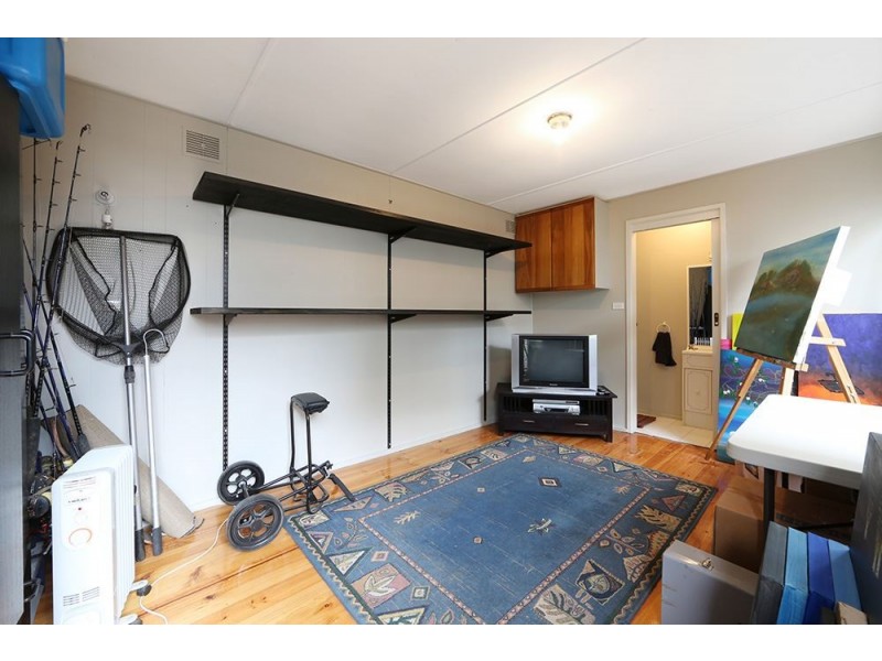 10 Castle Street, Ferntree Gully VIC 3156