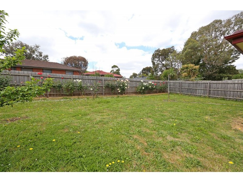 7 Sandhurst Road, Wantirna VIC 3152