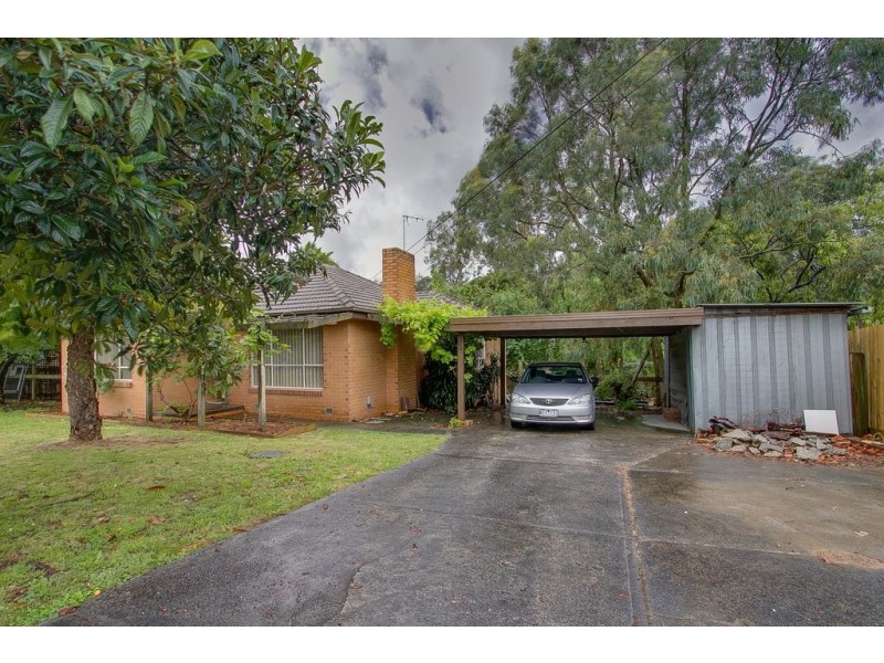 33 Park Boulevard, Ferntree Gully VIC 3156