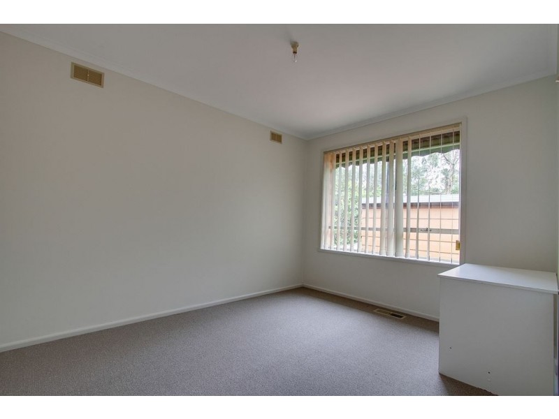 33 Park Boulevard, Ferntree Gully VIC 3156