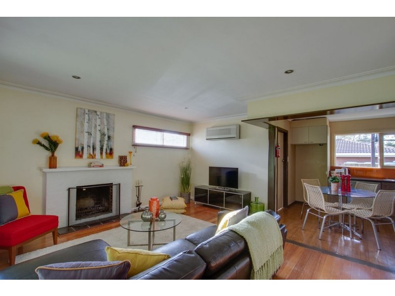 17 Hutton Avenue, Ferntree Gully VIC 3156