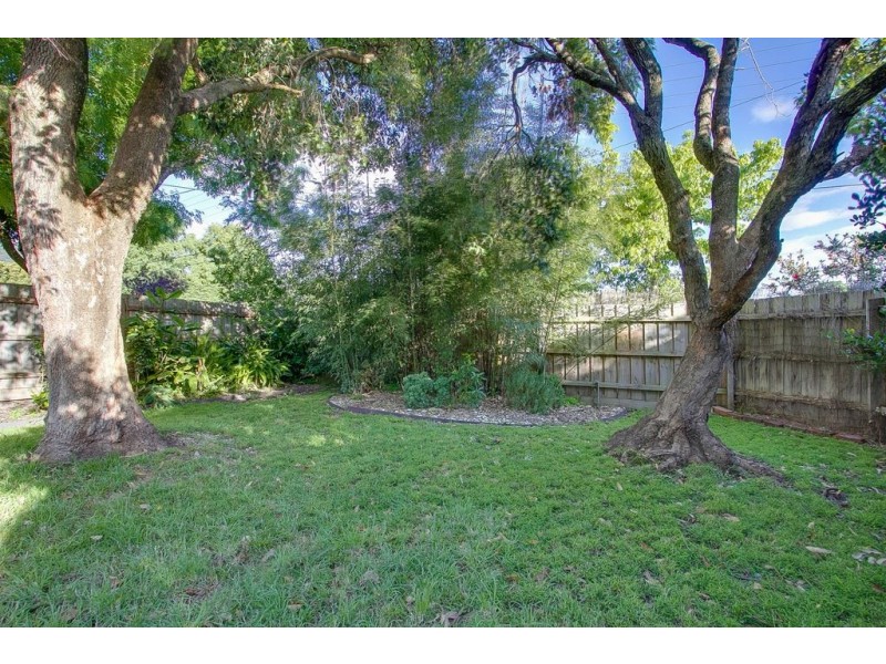 17 Hutton Avenue, Ferntree Gully VIC 3156