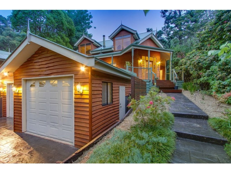 104 Inverness Avenue, The Basin VIC 3154