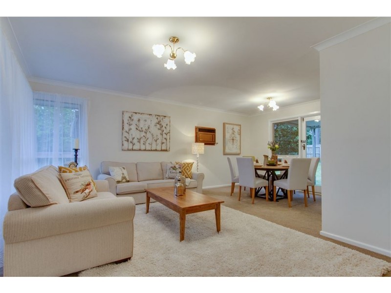 13 McComb Crescent, Bayswater VIC 3153