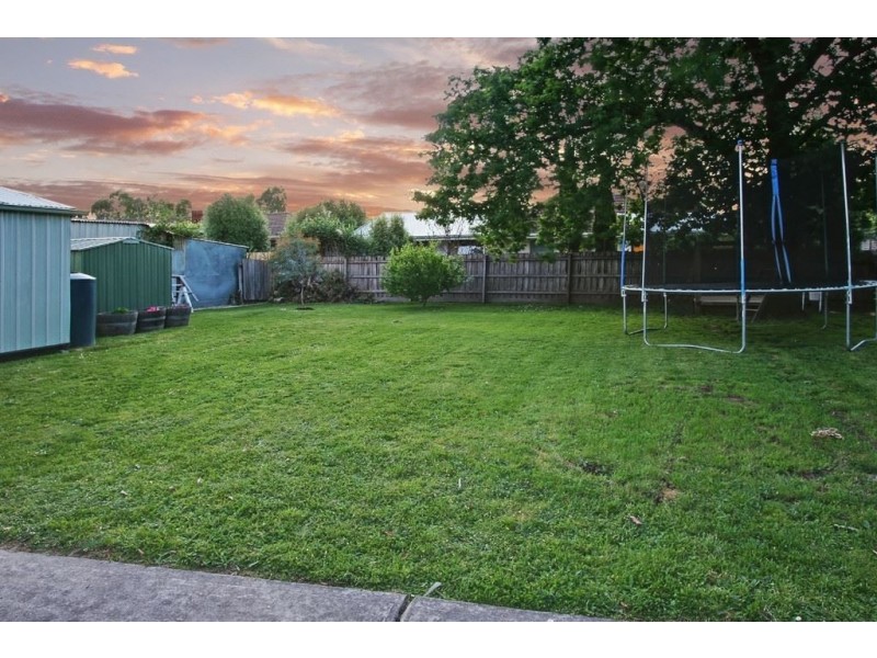 28 Aubrey Grove, Boronia VIC 3155