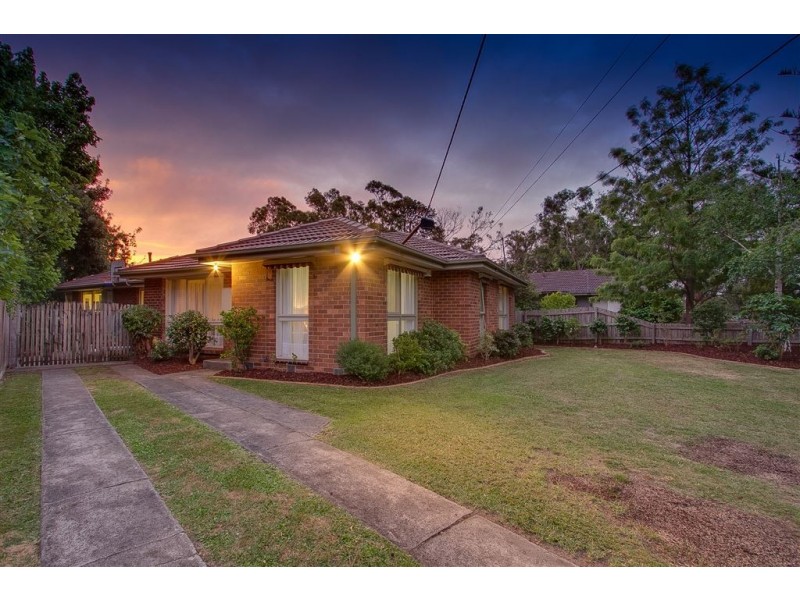 28 Alexander Crescent, Ferntree Gully VIC 3156