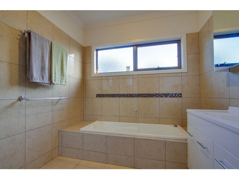 2/65 Albert Avenue, Boronia VIC 3155