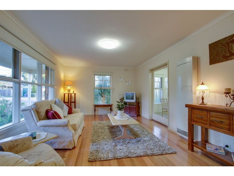 134 Anne Road, Knoxfield VIC 3180