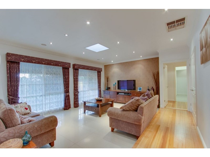 1 Wannan Court, Kilsyth VIC 3137