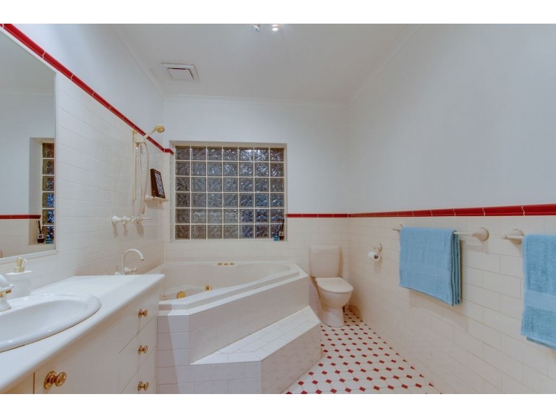 1 Wannan Court, Kilsyth VIC 3137