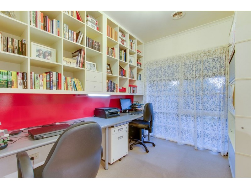 1 Wannan Court, Kilsyth VIC 3137