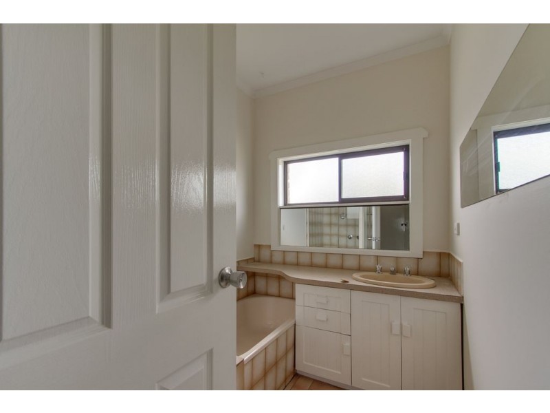 1/5 Tunstall Avenue, Boronia VIC 3155