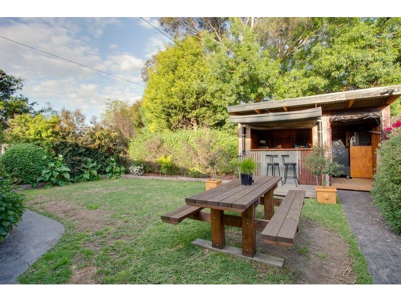 31 Snowgum Drive, Kilsyth South VIC 3137