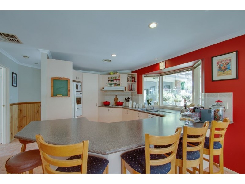 49 Terama Crescent, Bayswater VIC 3153