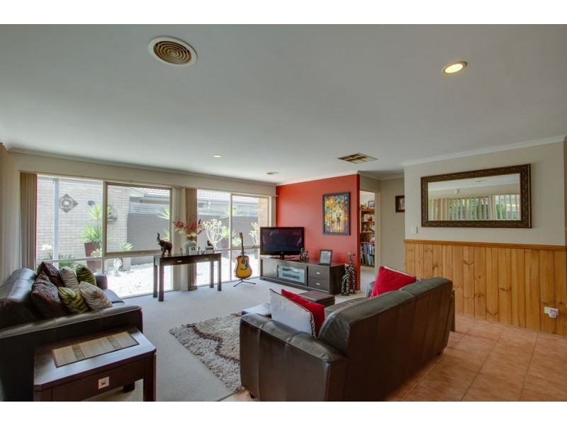 49 Terama Crescent, Bayswater VIC 3153