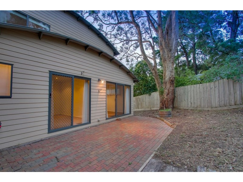 2B Newton Street, Ferntree Gully VIC 3156