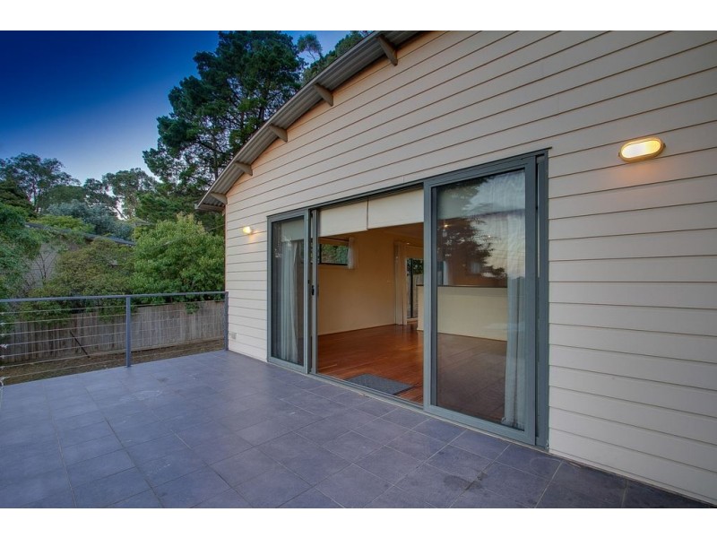 2B Newton Street, Ferntree Gully VIC 3156