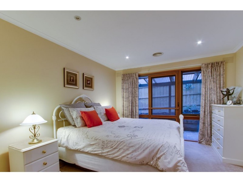 39 Augusta Road, The Basin VIC 3154