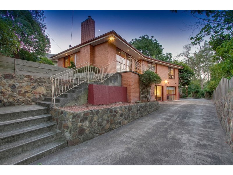 39 Eastfield Road, Croydon VIC 3136