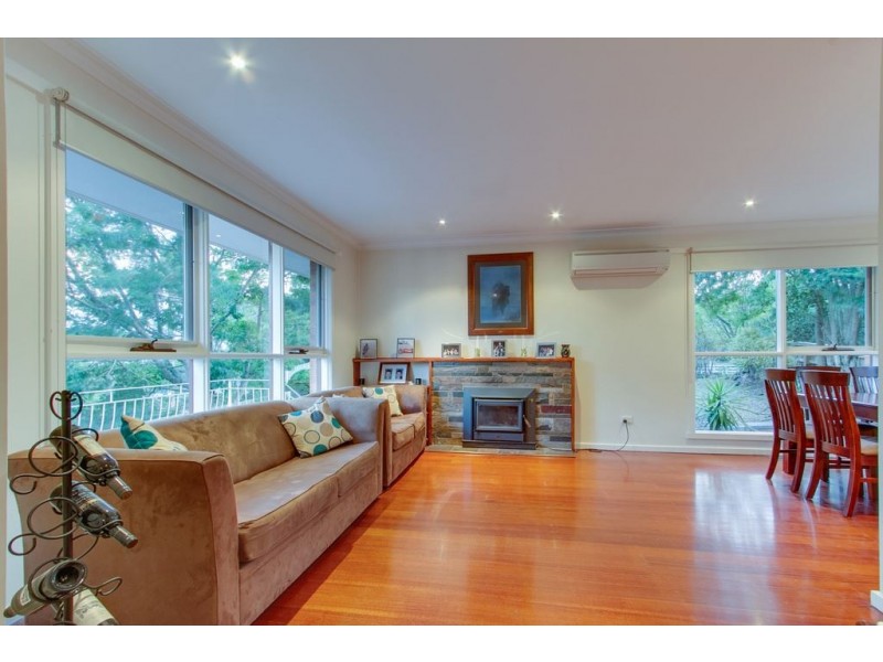 39 Eastfield Road, Croydon VIC 3136