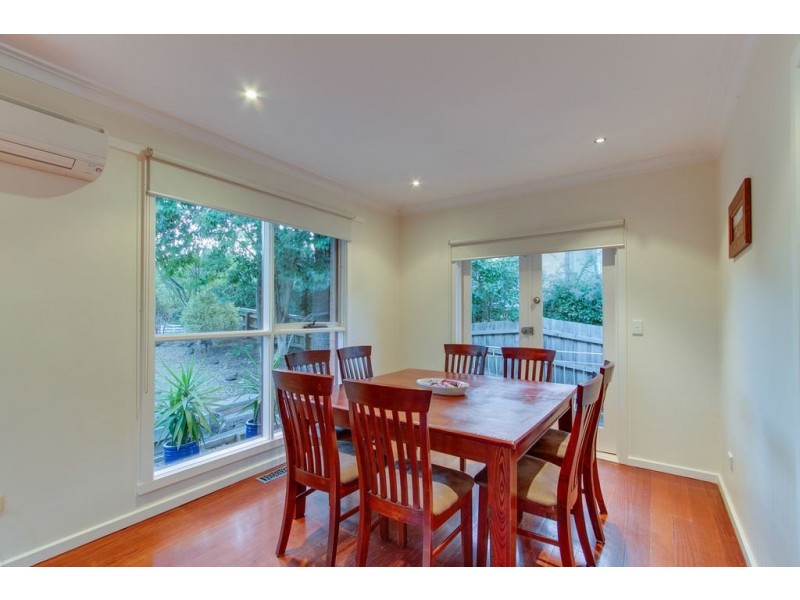 39 Eastfield Road, Croydon VIC 3136
