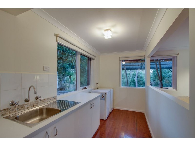 39 Eastfield Road, Croydon VIC 3136