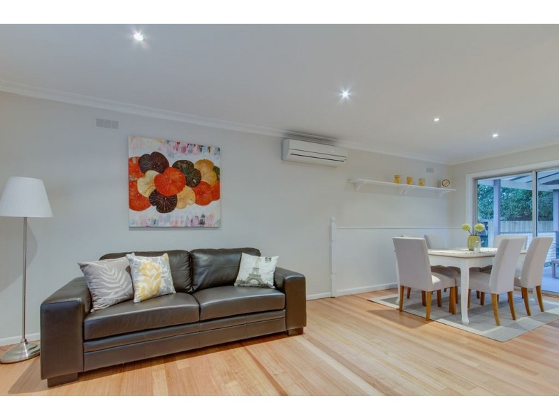 11 Dinsdale Road, Boronia VIC 3155