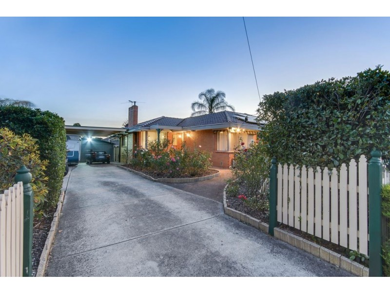 10 Cinerea Avenue, Ferntree Gully VIC 3156