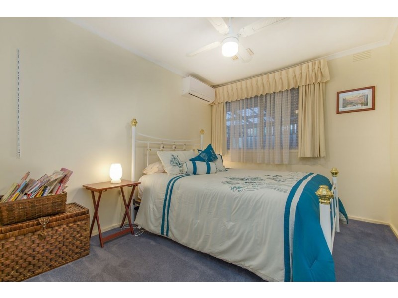 10 Cinerea Avenue, Ferntree Gully VIC 3156