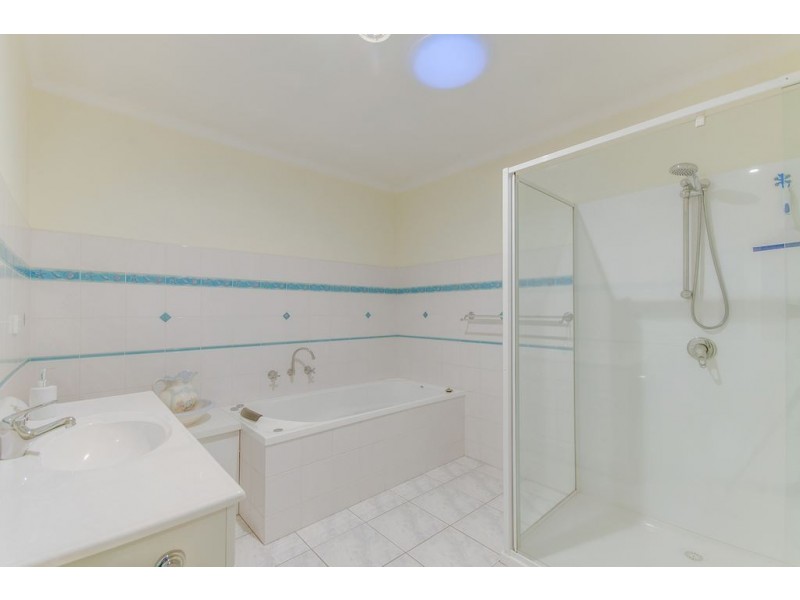 10 Cinerea Avenue, Ferntree Gully VIC 3156