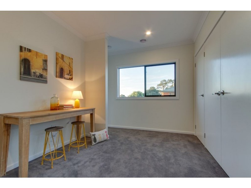 2/26 Deschamp Crescent, Rowville VIC 3178