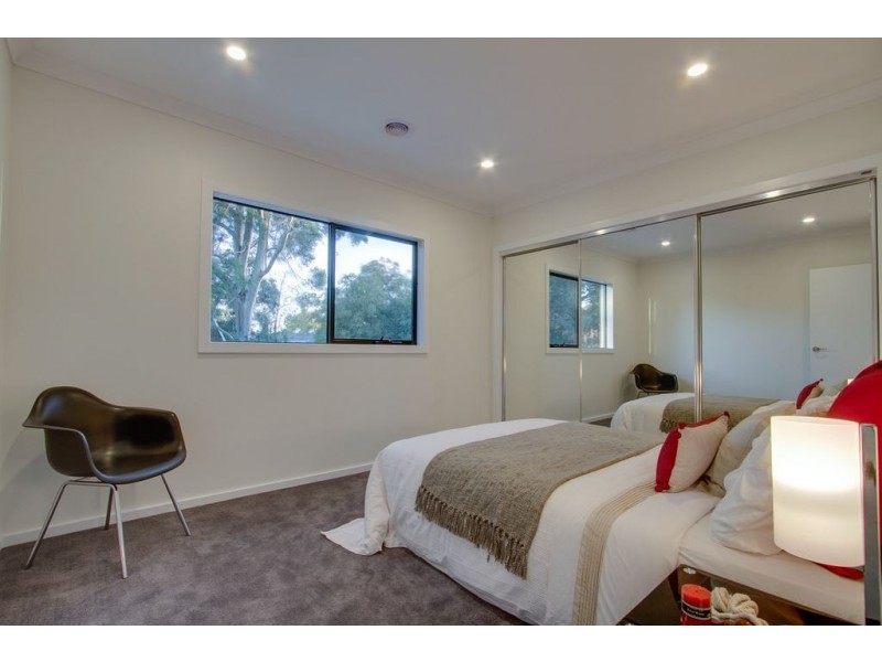 2/26 Deschamp Crescent, Rowville VIC 3178