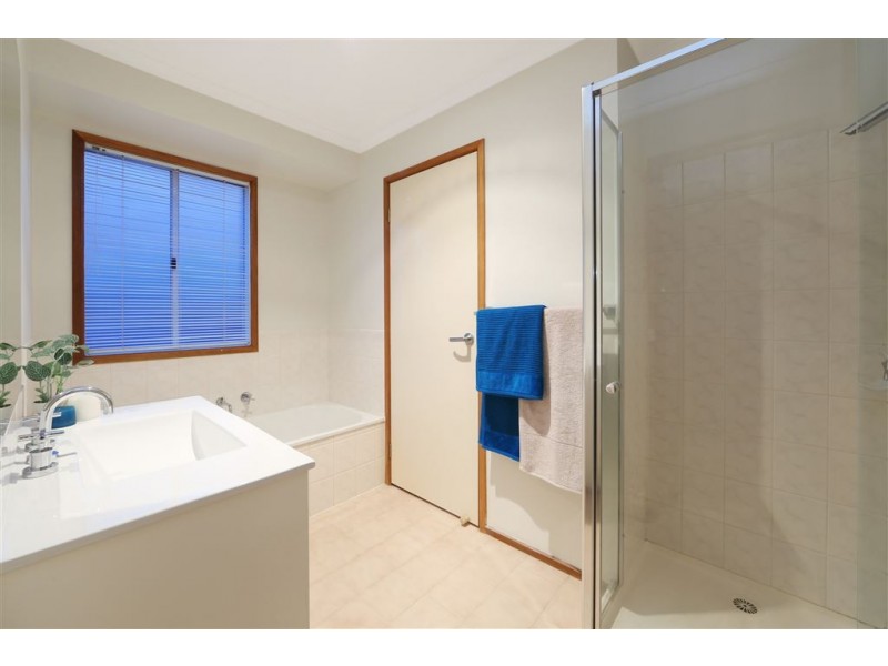 5 Ormond Place, Kilsyth South VIC 3137