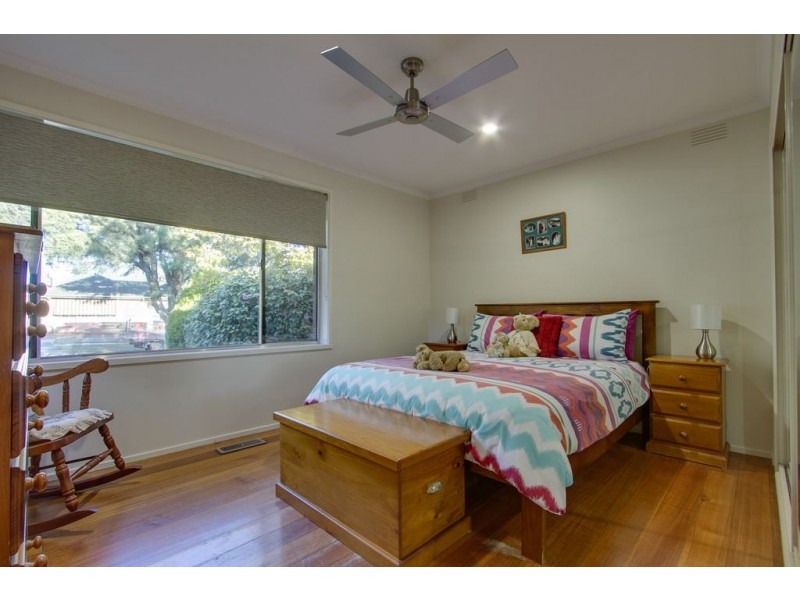 72 Adele Avenue, Ferntree Gully VIC 3156