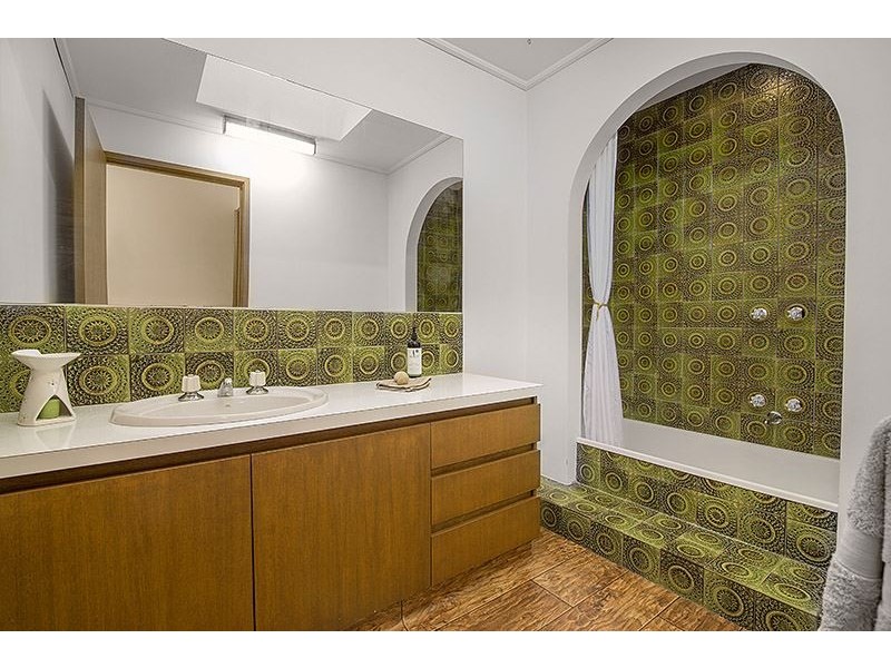 27 Democrat Drive, The Basin VIC 3154