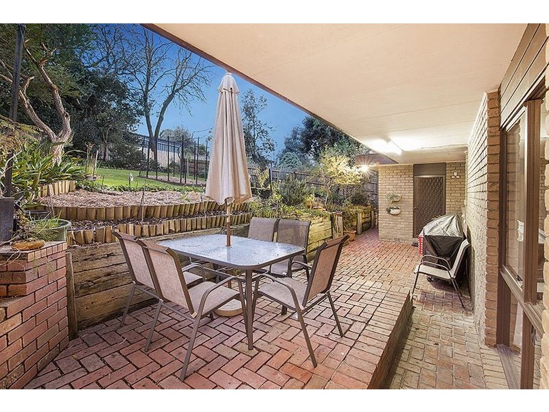 27 Democrat Drive, The Basin VIC 3154