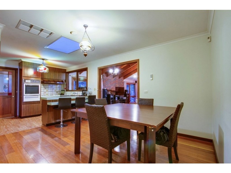 2 Edgeware Court, Wantirna VIC 3152