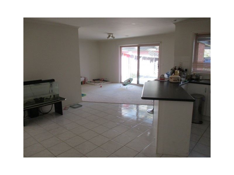 10 Angel Close, Narre Warren South VIC 3805