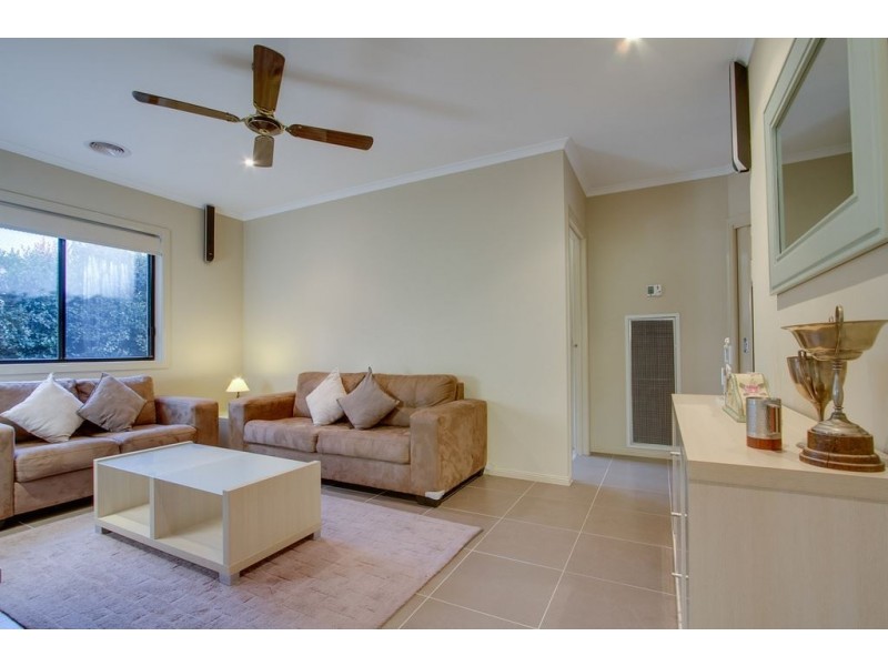 16 Mercia Avenue, The Basin VIC 3154