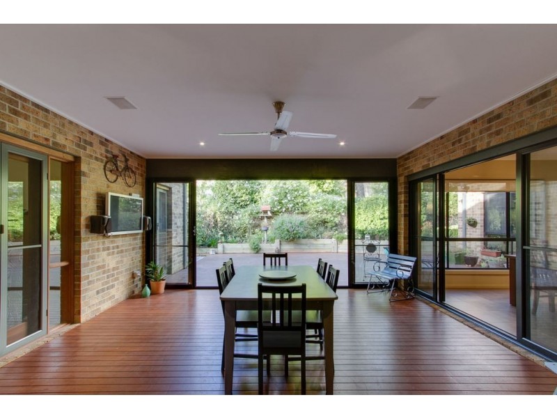 16 Mercia Avenue, The Basin VIC 3154