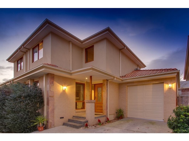 2/24 Aubrey Grove, Boronia VIC 3155