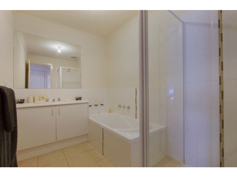 2/45 Tulip Crescent, Boronia VIC 3155