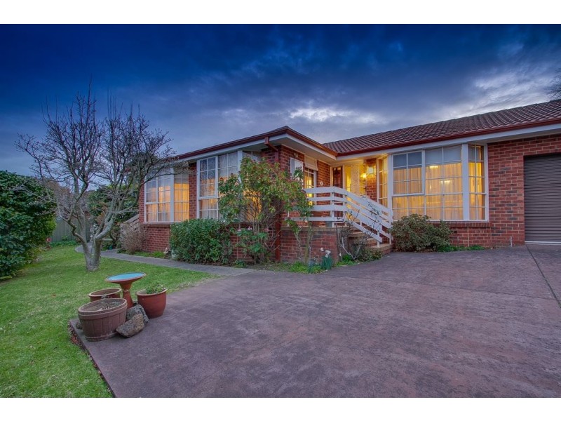 38 Linsley Way, Wantirna VIC 3152