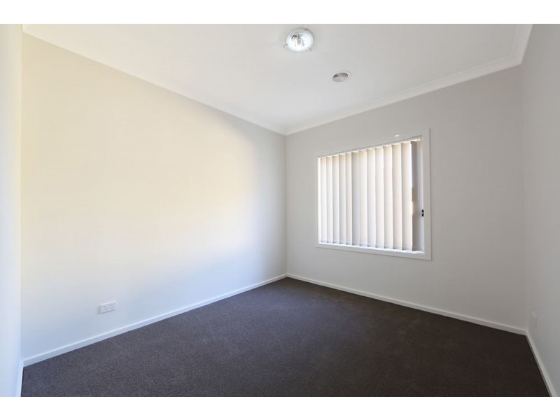 3/9 White Avenue, Bayswater North VIC 3153