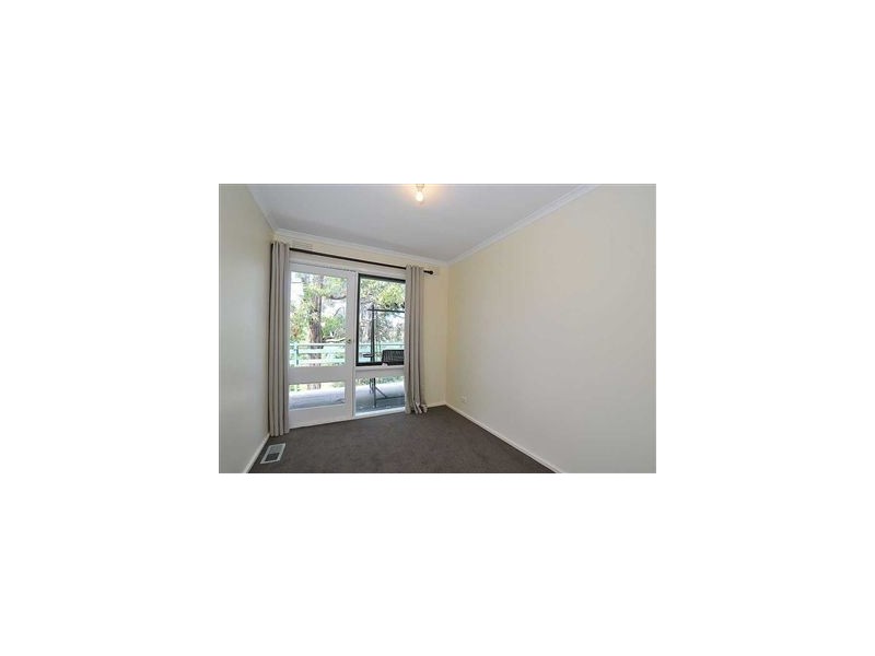 18 Earl Street, Upwey VIC 3158