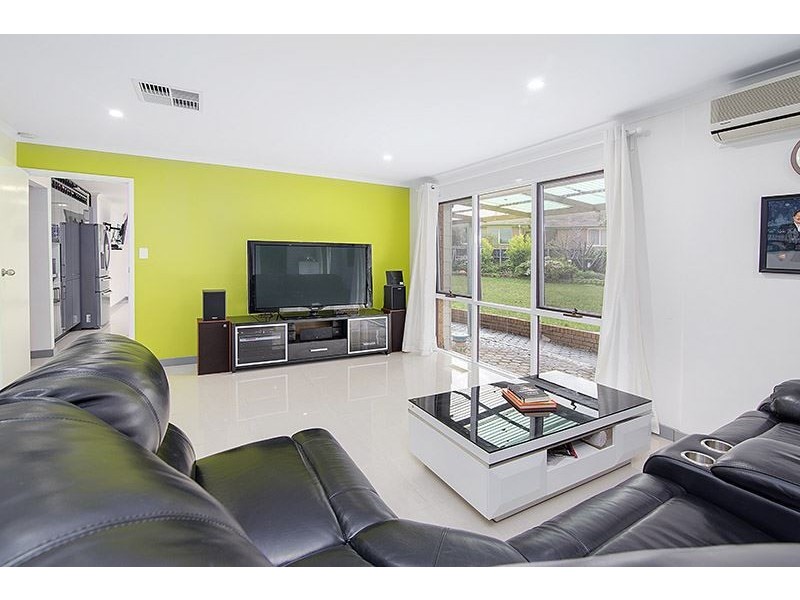 76 Borg Crescent, Scoresby VIC 3179