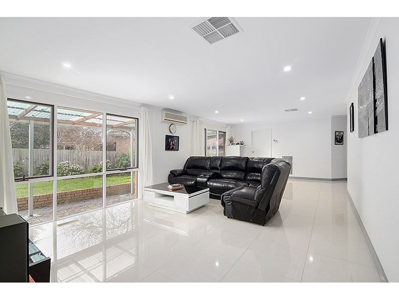 76 Borg Crescent, Scoresby VIC 3179